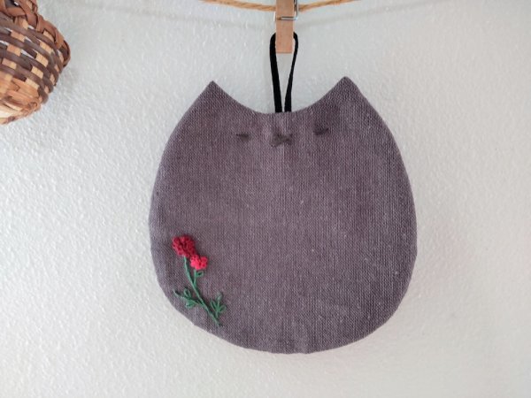 画像1: Pansy*：ねこ＊コースター 【チャコールグレー】刺繍入り (1)